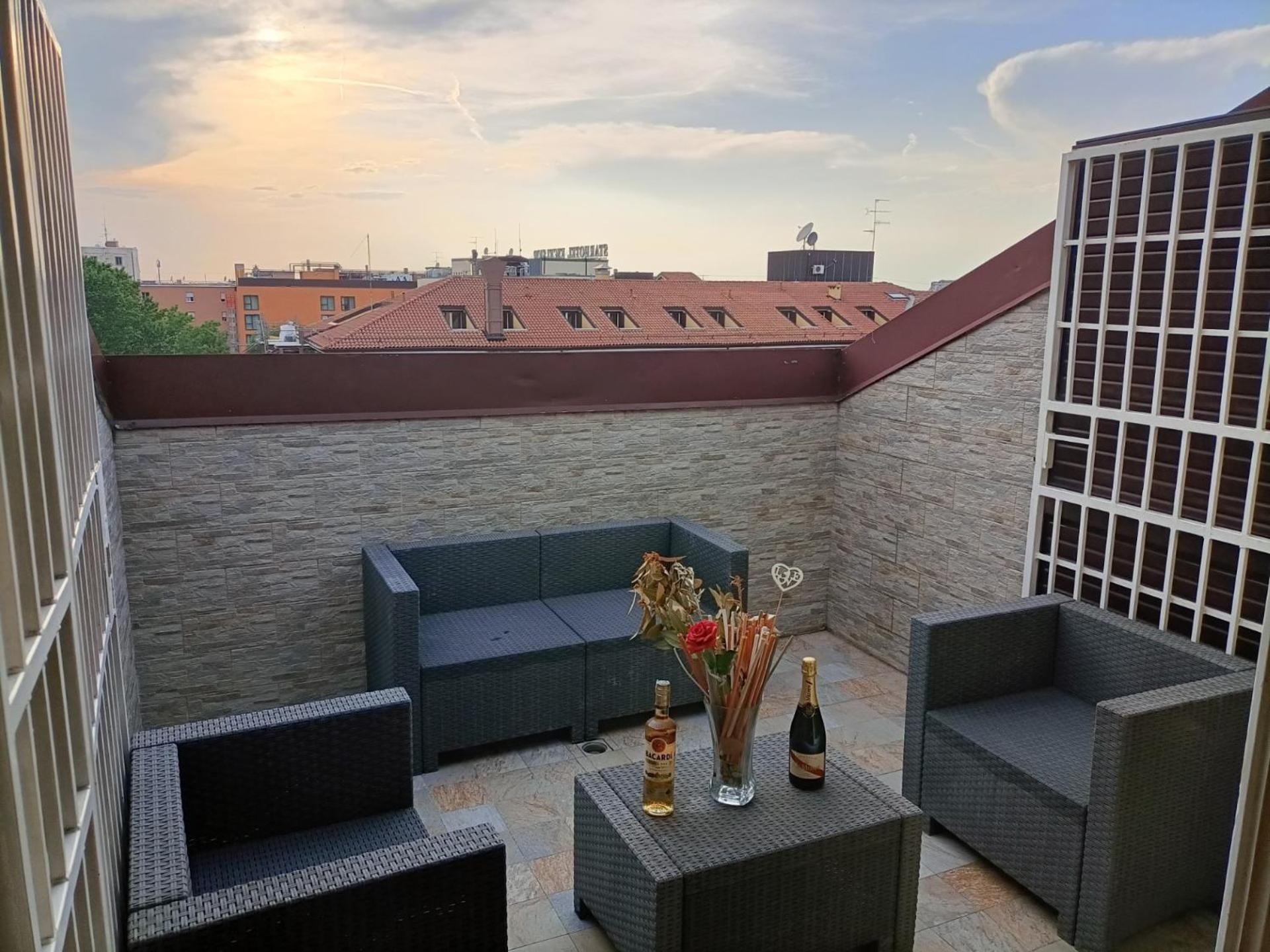 B&B Center Gallery Болонья Екстер'єр фото
